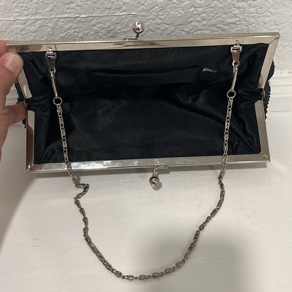 Black & Silver clutch with removable chain strap. - Picture 4 of 4